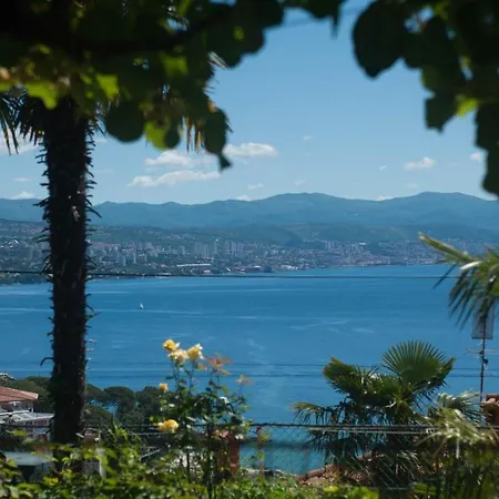 Kiwi Apartment Opatija